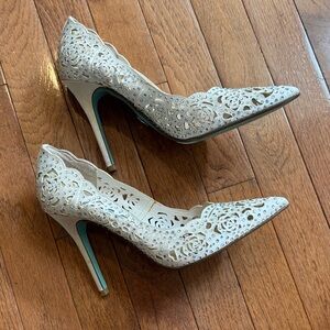 Betsey Johnson Emili Rose Cream Cutout Heels